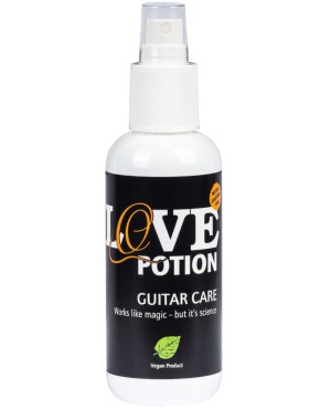 Zestaw preparatów do czyszczenia i konserwacji gitary Ortega OLP-PACK Love Potion Pack 