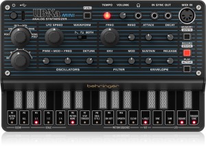Behringer UB-Xa MINI – syntezator analogowy